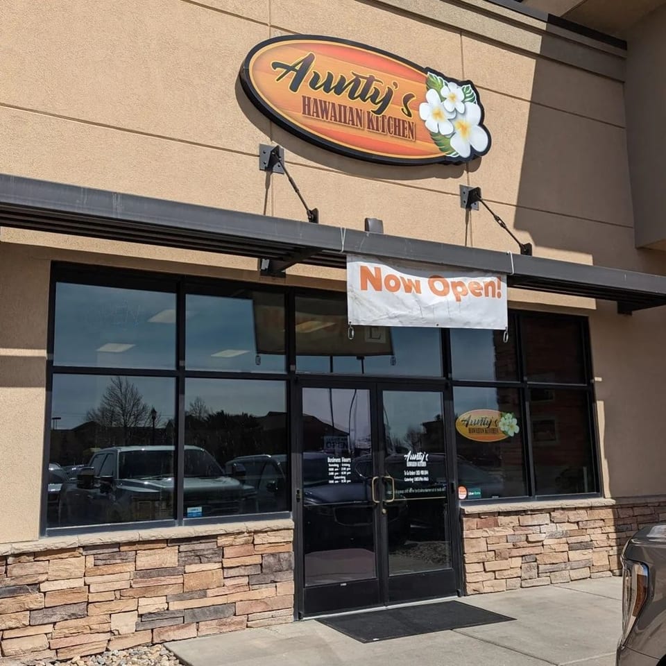 Visit Aunty's Hawaiian Kitchen - Riverton